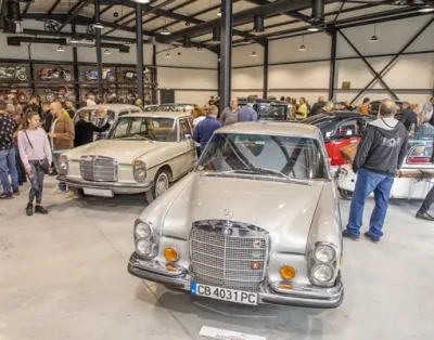 retro-car-museum-Zlaten-Rozhen-3